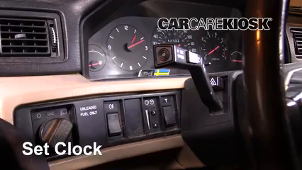 1992 Volvo 740 2.3L 4 Cyl. Wagon Clock Set Clock